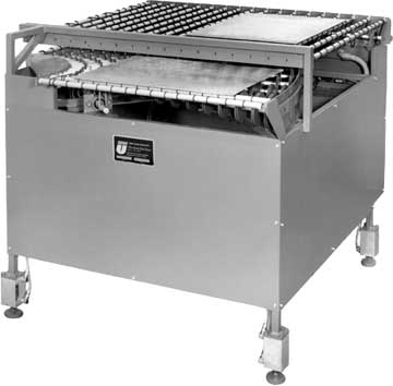 Union Tool combination straight/90 degree conveyor sends flat panels in either of two directions.